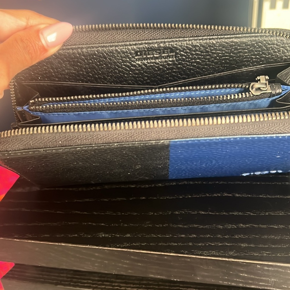 Diesel Wallet - Picture 3 of 5